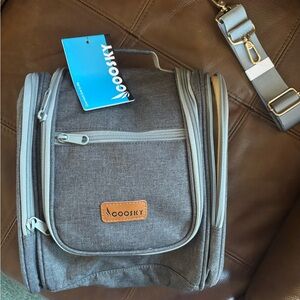Gray Unisex Toiletry Bag